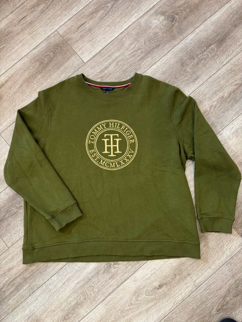 Tommy Hilfiger Olive Green Logo Crewneck Sweatshirt with Gold Emblem